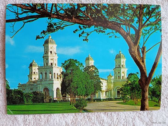 Малайзия, Куала Лумпур. Мечеть султана Абу Бакара