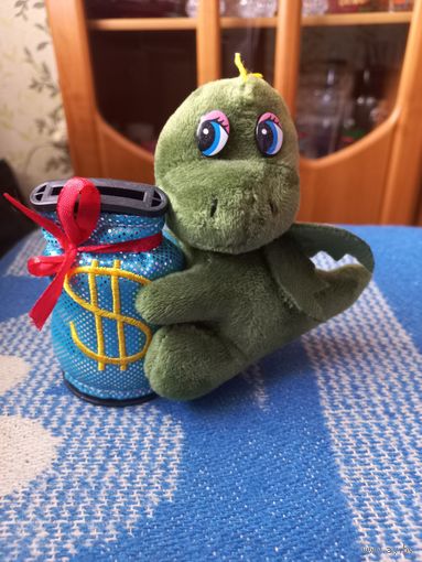 Игрушка-музыкальная копилка