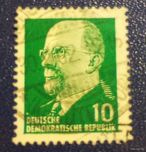 Марка ГДР 10