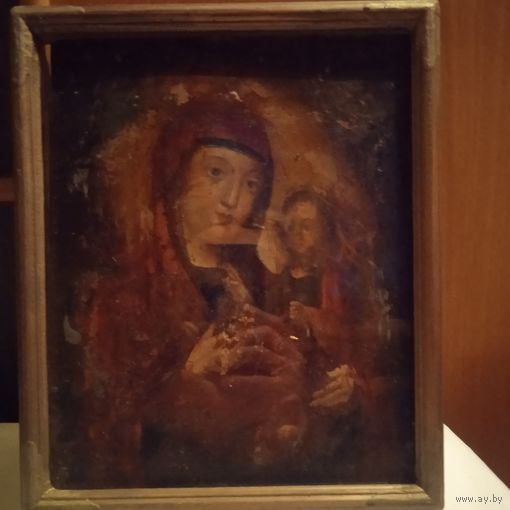 Иверская икона Божьей матери в киоте