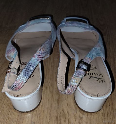 Босоножки Баден. Российский бренд с европейским качеством за вашу цену . Маркировка - 38. Мало носились... Все видно на фото. В наличии 2 интересных варианта!