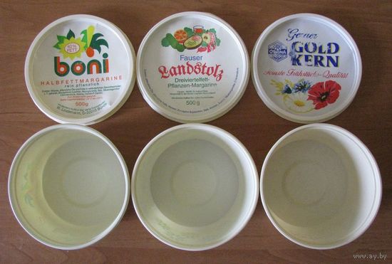 Упаковка пластиковая 90-х годов