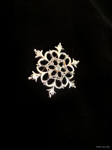 Брошь, снежинка
