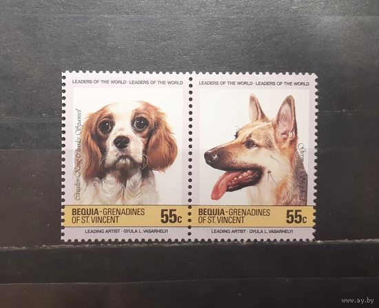 Бекия. Сент-Винсент и Гренадины. Фауна. Собаки. Сцепка 2 марки (811)