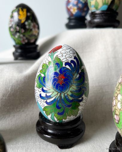 Статуэтка Яйцо Клуазоне клуазонне Перегородчатая эмаль с подставкой 6,5 х 4,5см