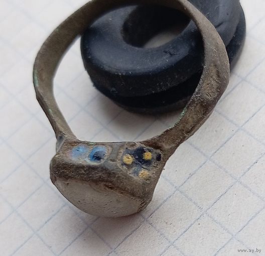 Кольцо, эмаль