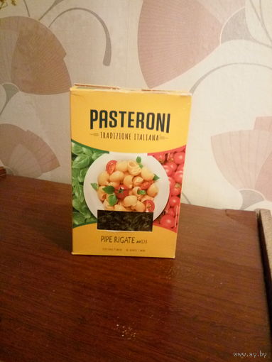 Мята сушенная в коробочке.