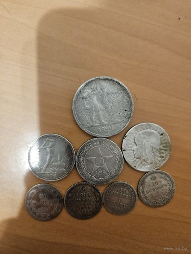 Монеты серебрянные