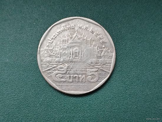 5 бат Таиланд.