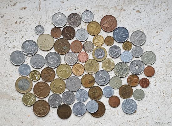 Монеты 65 штук без повторов
