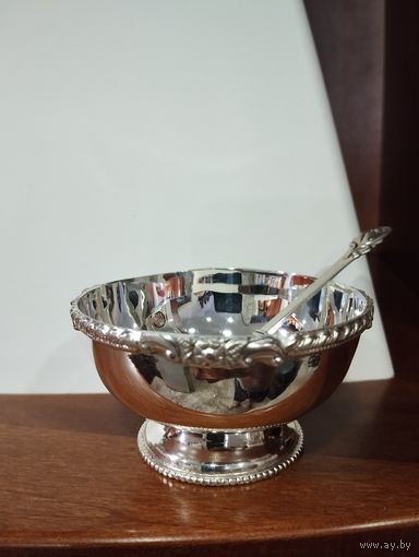 Икорница, серебро 925 пробы. Европа.