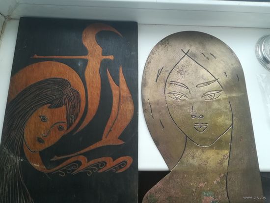 Картина на дереве и чеканка по латуни.