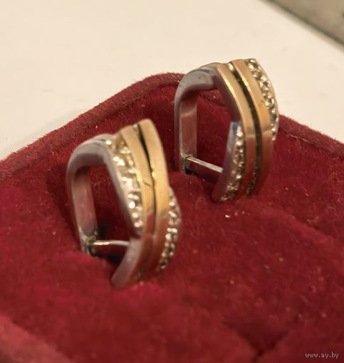 Пара серёжек. Серебро 925 и золото 375