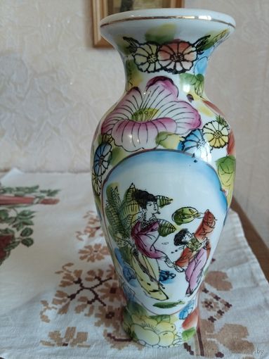 Ваза фарфор, Китай