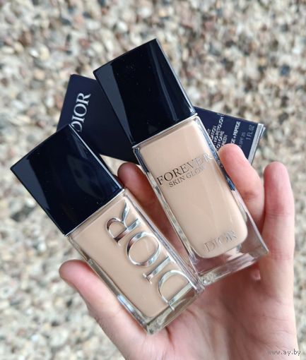 Тональная основа Dior Forever Skin Glow 30 ml