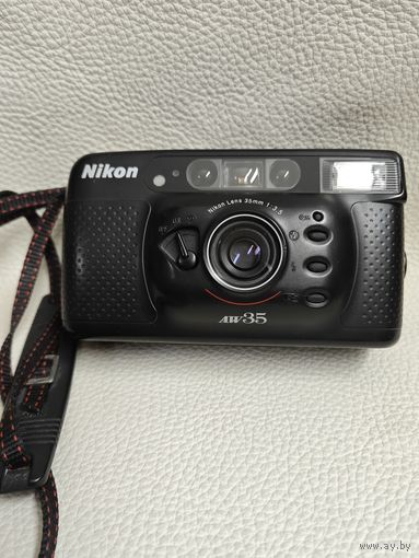 Фотоаппарат "Nikon AW35"