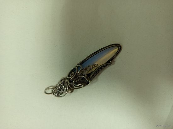 Кулон, лунный камень