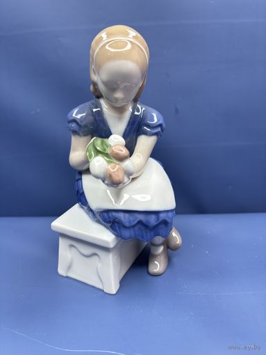 Статуэтка Букет тюльпанов. Фарфор, подглазурная роспись. 1960-е г. Дания. Клеймо: B&G - Bing & Grondahl.