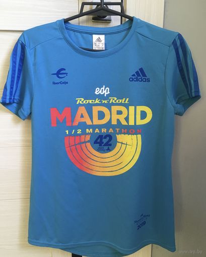 Футболка Adidas. Пересылка бесплатно