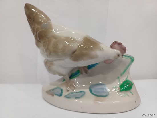 Все лоты с 1р.Курица с жуком карандашница