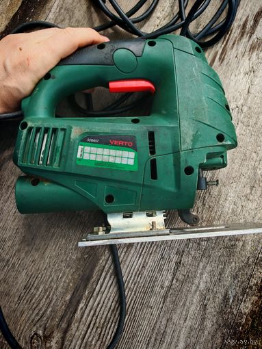 Лобзик электрический Verto 710w