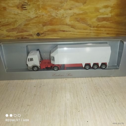 Грузовик Mercedes.Herpa.НО-1:87.