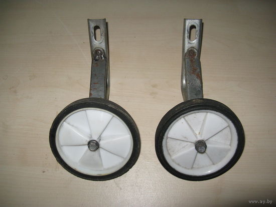 Колёса боковые опорные для детского велосипеда