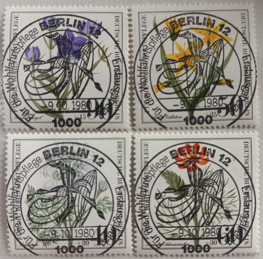 ФРГ. 1980г. Цветы.
