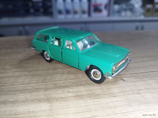 Волга СССР 2402