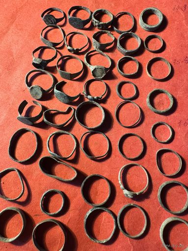 Кольца. старинные.цена за все.