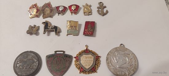 Значки (сборный лот)