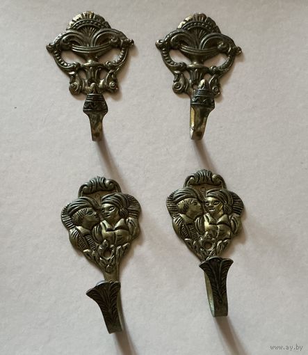 Крючок Бронза Латунь Германия 4 шт винтаж