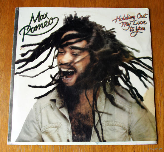 Max Romeo "Holding Out My Love To You" (Vinyl)
