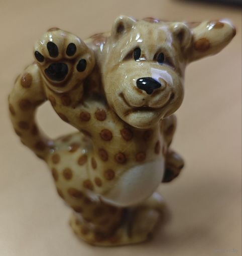 Фигурка фарфоровая. Леопард, олимпиада