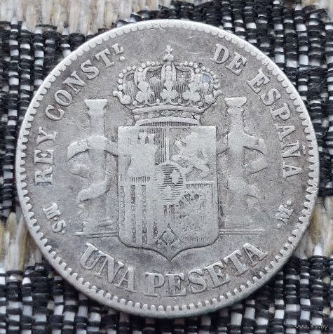 Италия 1 лира 1882 года. Серебро! Сторгуй за свою цену, предложи обмен! Y