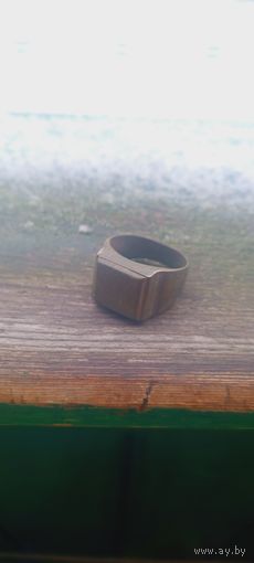 Кольцо старинное печатка