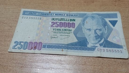 250 000 лир Турции **585551-красивый номер