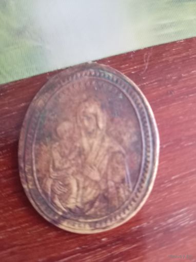 Старинный медальон
