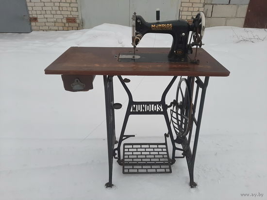 Швейная машинка MUNDLOS 115