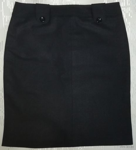 Классическая черная юбка(почти новая) из добротной ткани, на подкладке, более низкой посадки, пр-ва Турция фабричная, размер44.