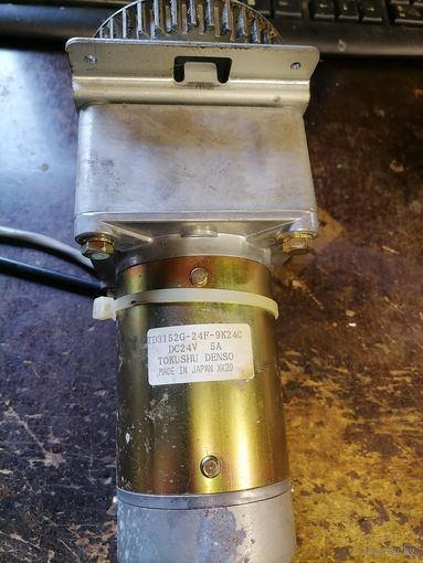 Мотор редуктор 24в