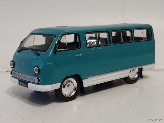 РАФ-977 Латвия. 1/43. Австолегенды СССР.