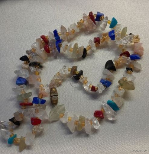 Винтажные бусы. Камень.