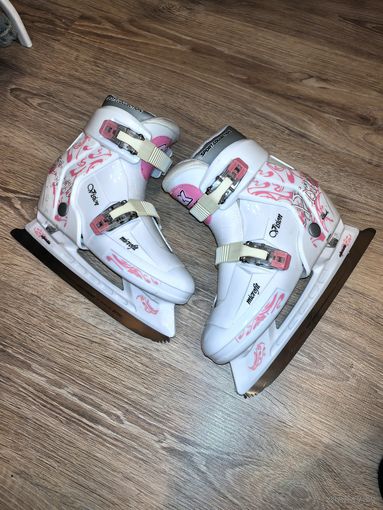 Коньки, р.34-37