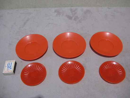 Тарелочки от кукольной посуды времён СССР