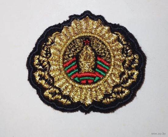 Кокарда вышитая