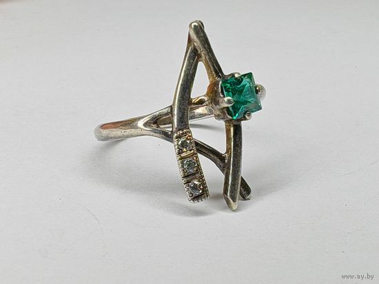 Серебряное кольцо 925 пр. Размер 19,5 мм.  С рубля.