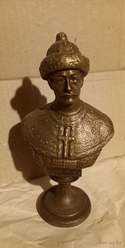 Статуэтка бронзовая 16см