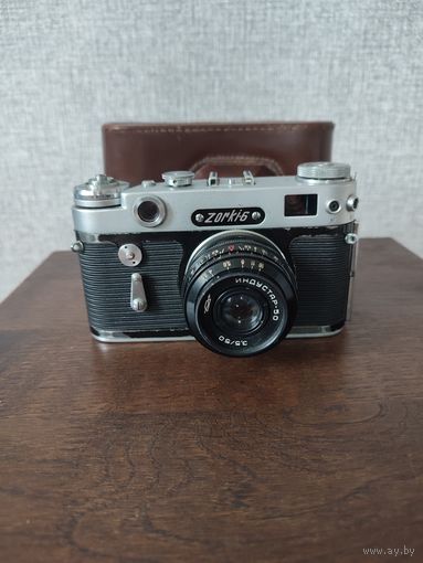 Фотоаппарат Зорький 6 Индустар 50 Распродажа коллекции.