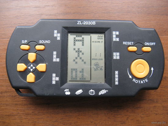 Игровая консоль ТЕТРИС 4